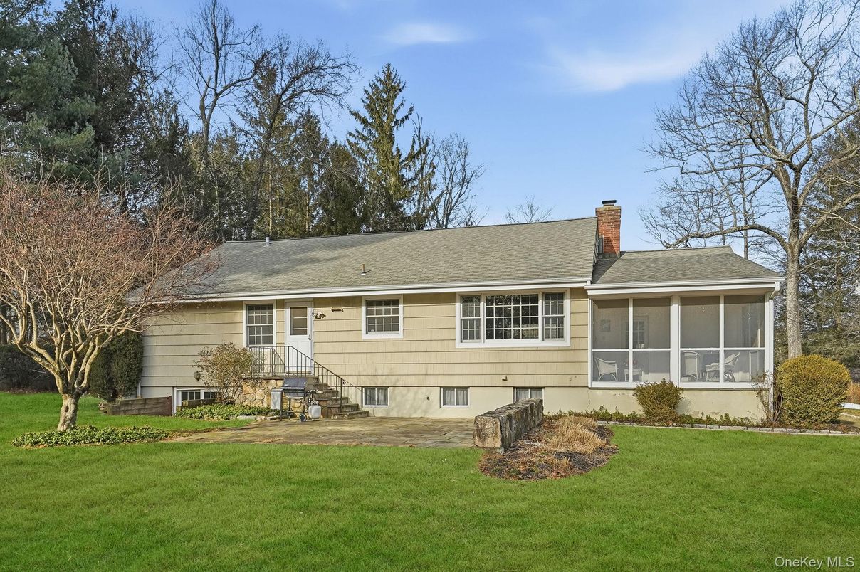 Backyard, Exterior, Facade, Cape Cod