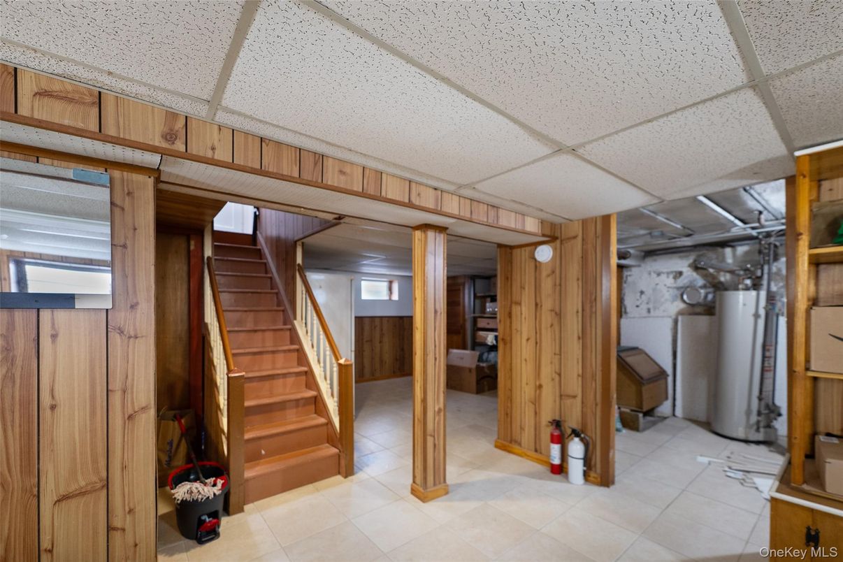 Interior, Wooden Walls
