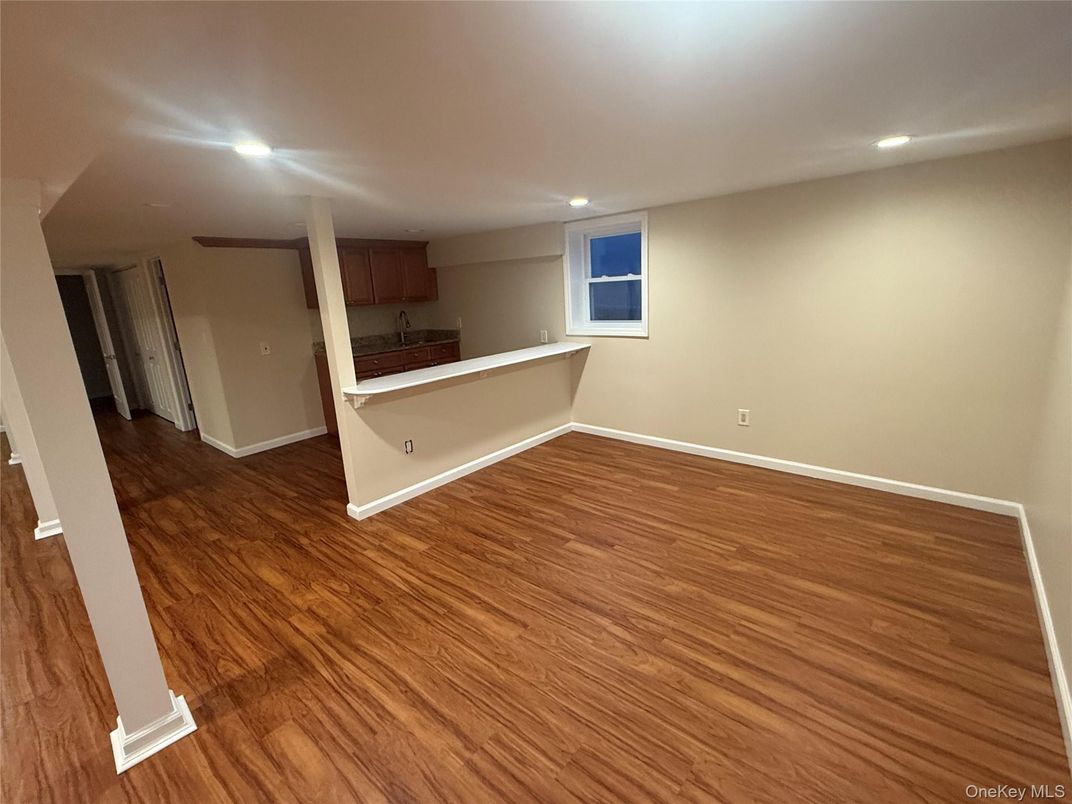 Empty room, Interior, Kitchen, Recessed Lighting, Wood Texture Flooring