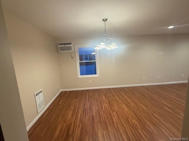 Empty room, Interior, Pendant Lights, Recessed Lighting, Wood Texture Flooring
