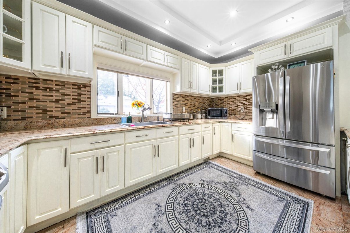 DE Listing image placeholder