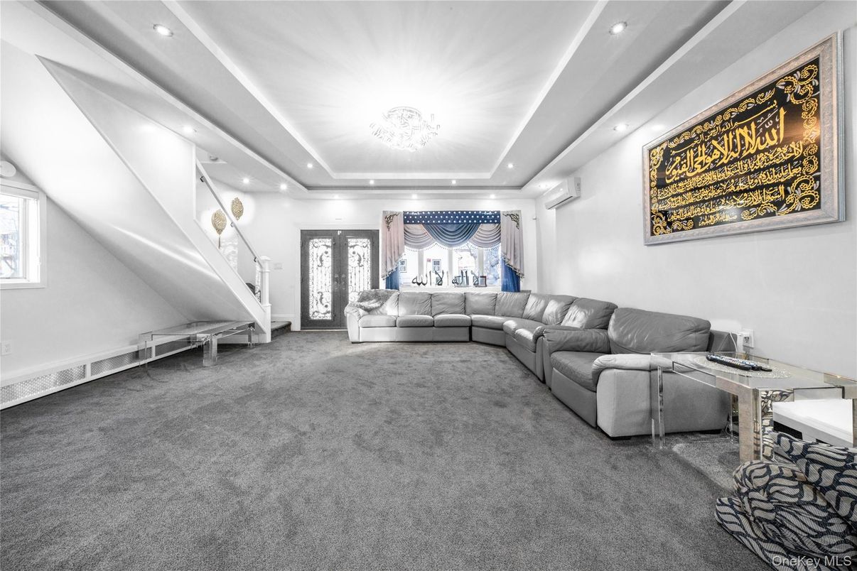 DE Listing image placeholder