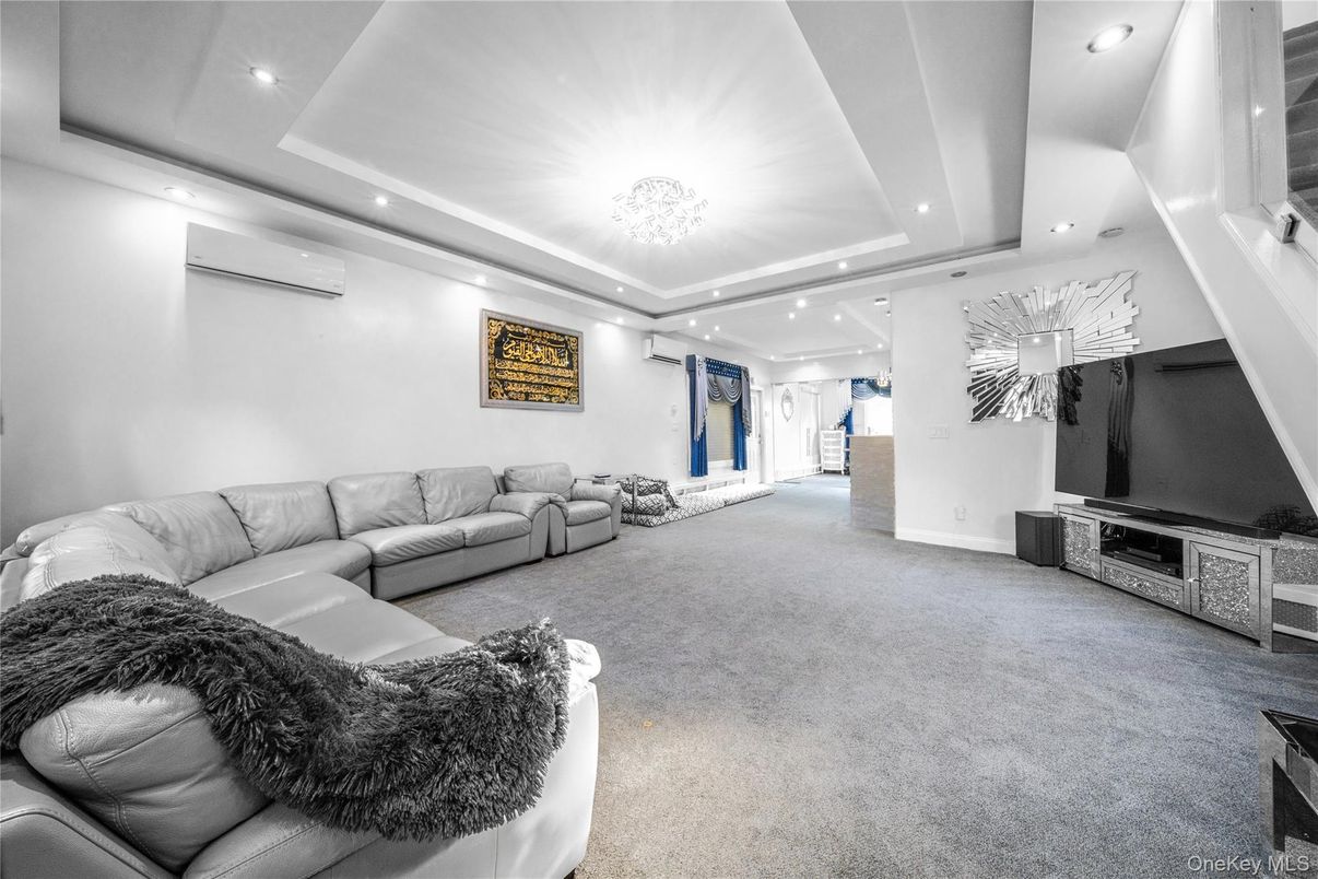 DE Listing image placeholder