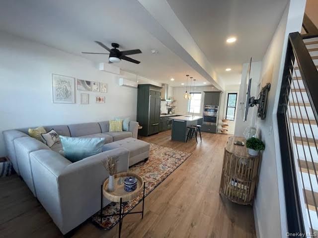 Interior, Kitchen, Living room, Pendant Lights, Recessed Lighting, Wood Texture Flooring