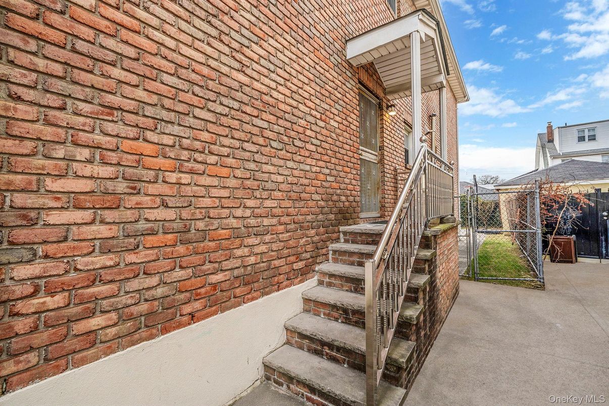 DE Listing image placeholder