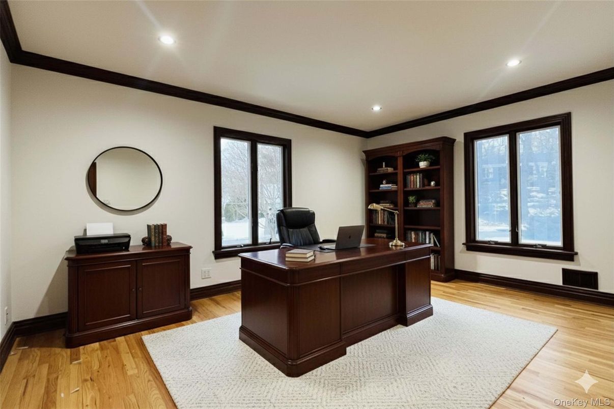 Home Office, Interior, Recessed Lighting, Wood Texture Flooring