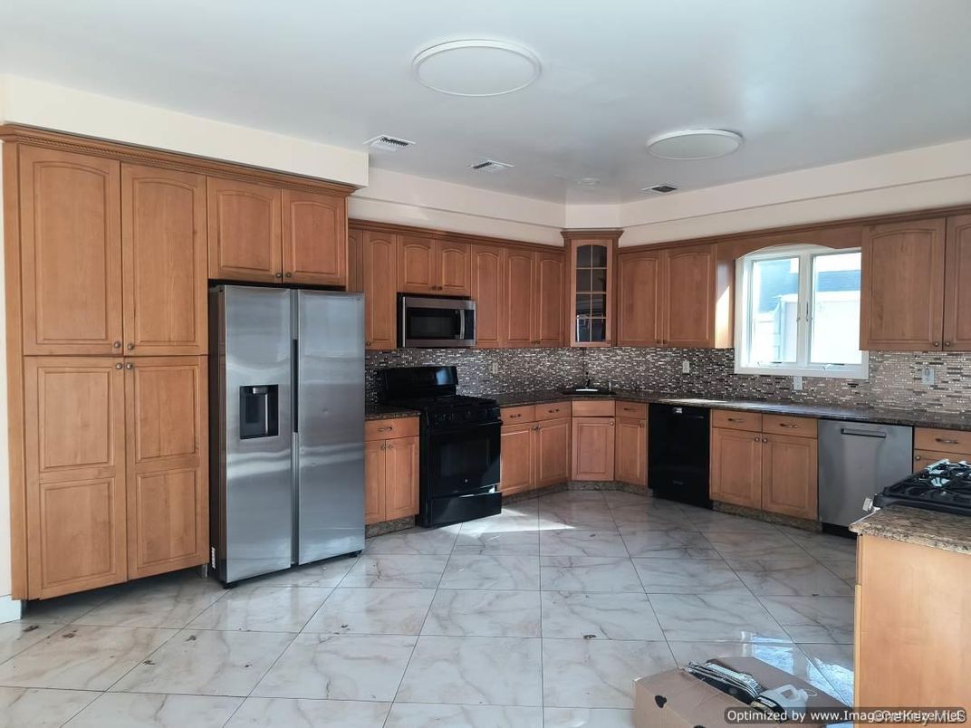 DE Listing image placeholder