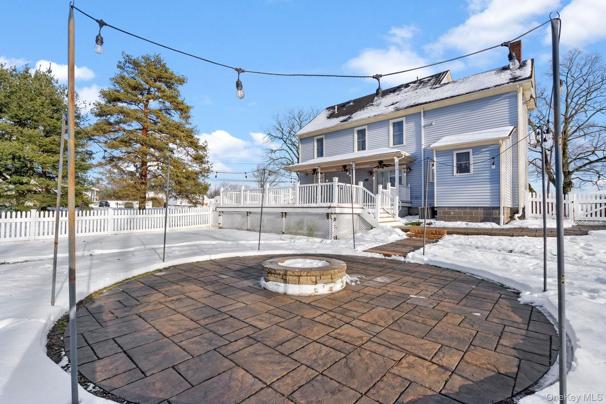 DE Listing image placeholder