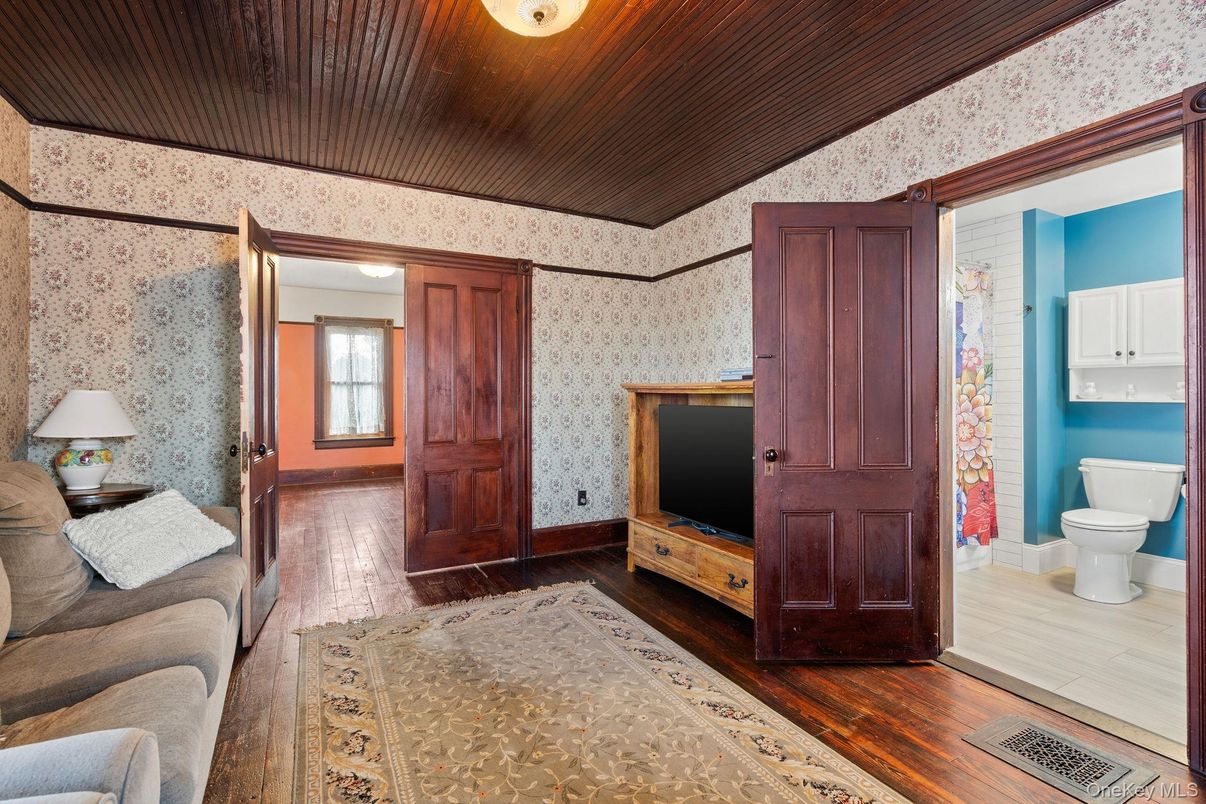 DE Listing image placeholder