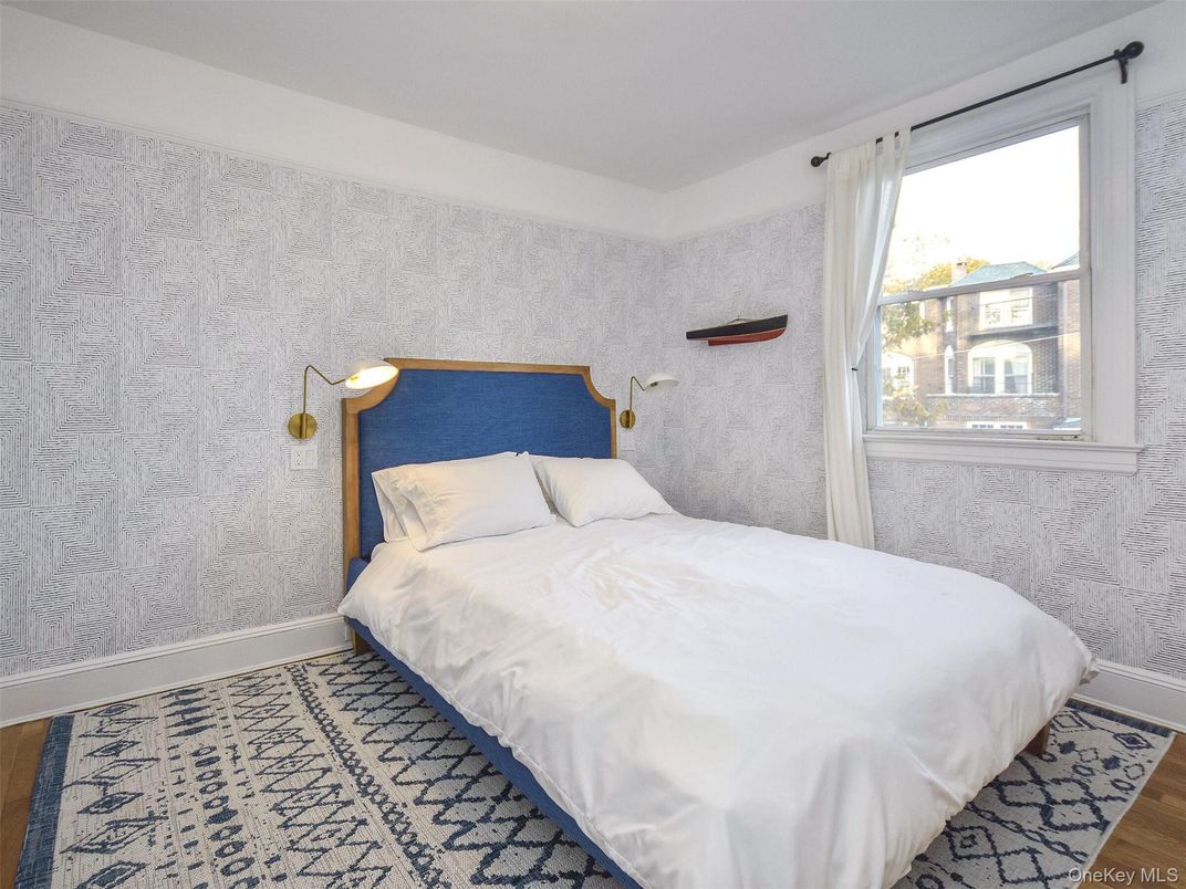 DE Listing image placeholder