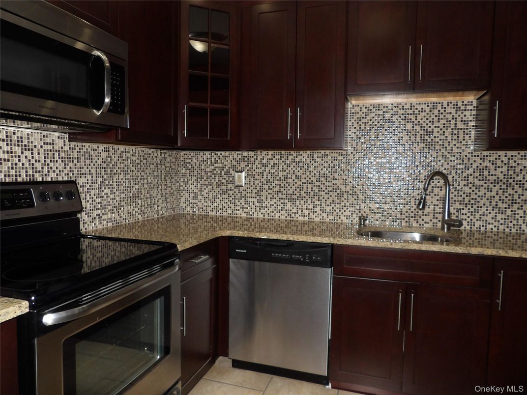 DE Listing image placeholder