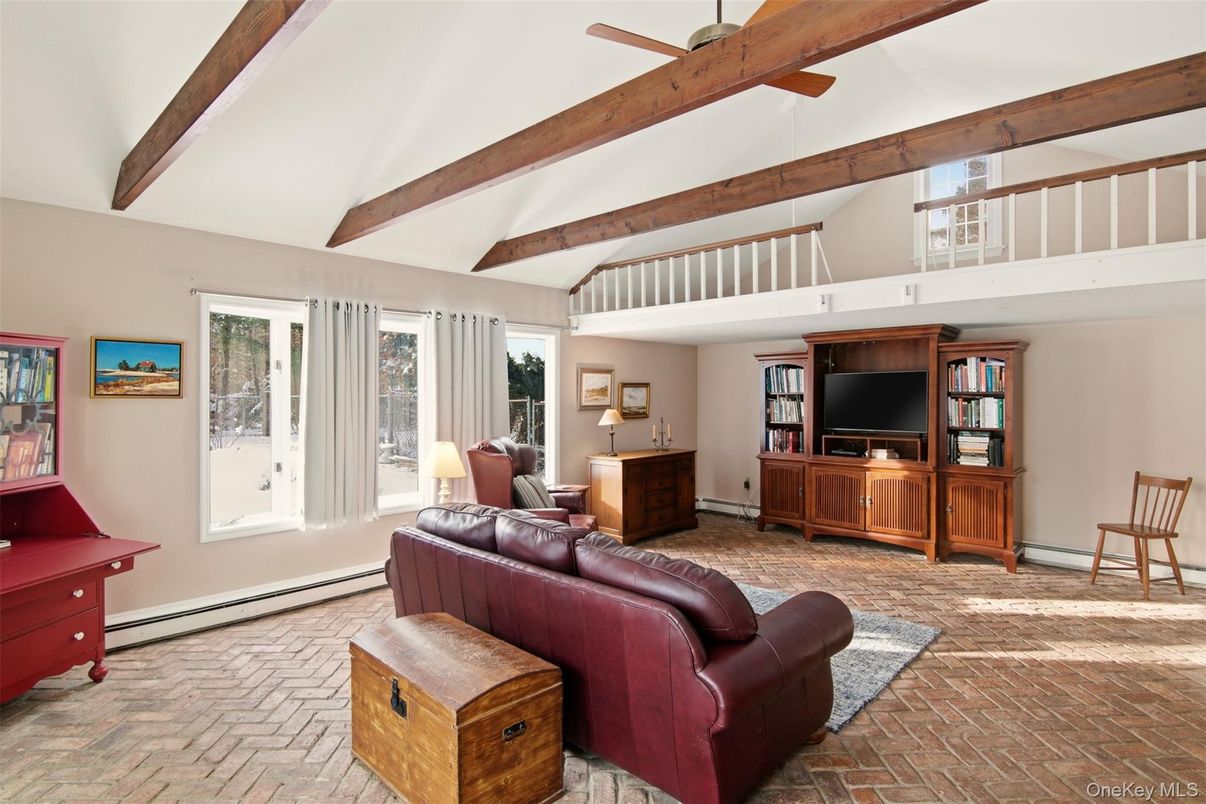 Interior, Living room, Wooden Beams