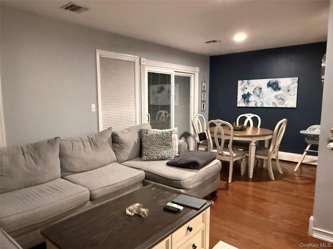 DE Listing image placeholder