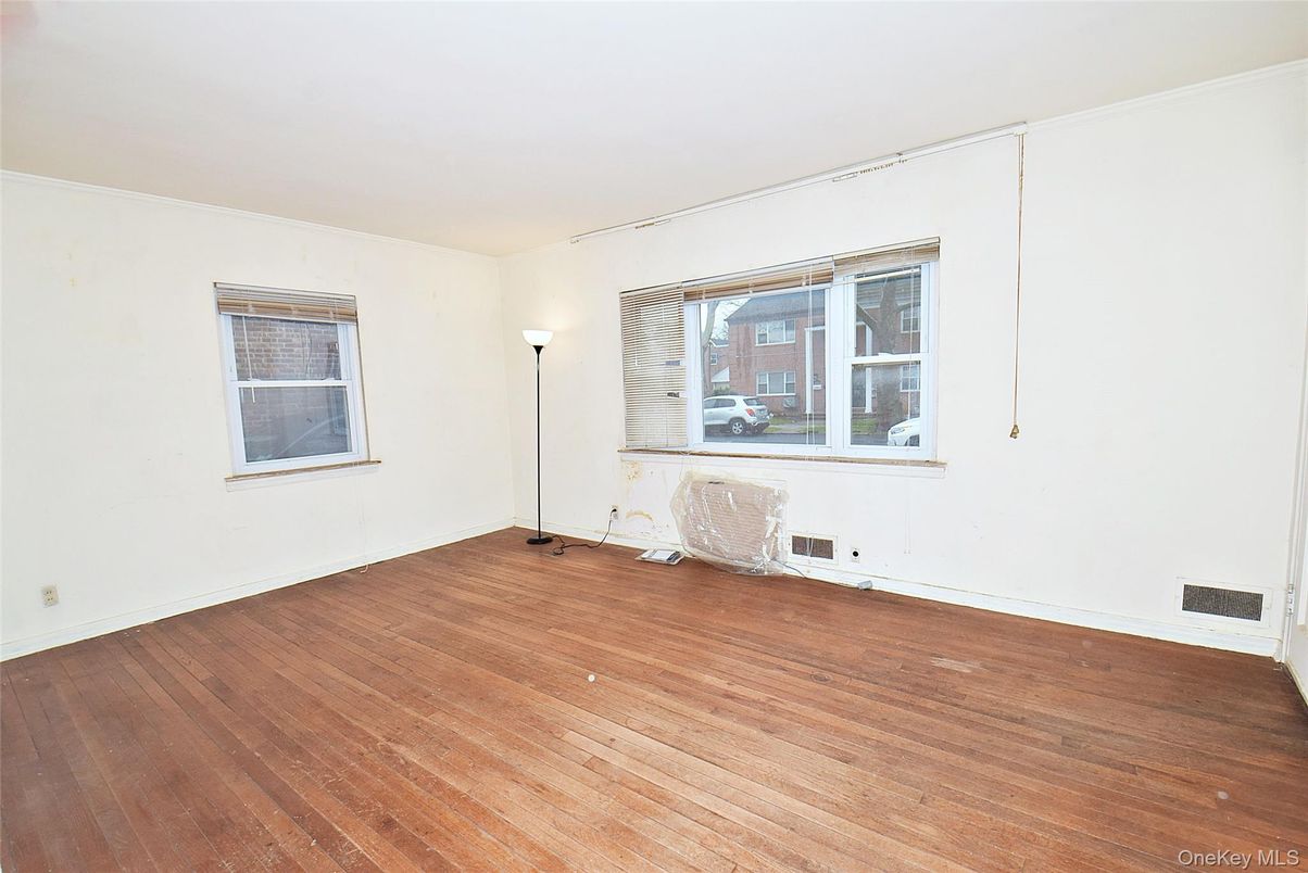 DE Listing image placeholder