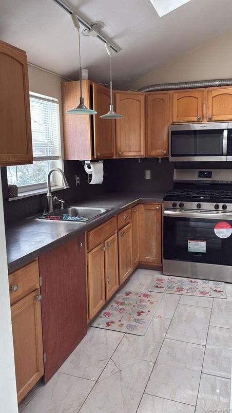 DE Listing image placeholder