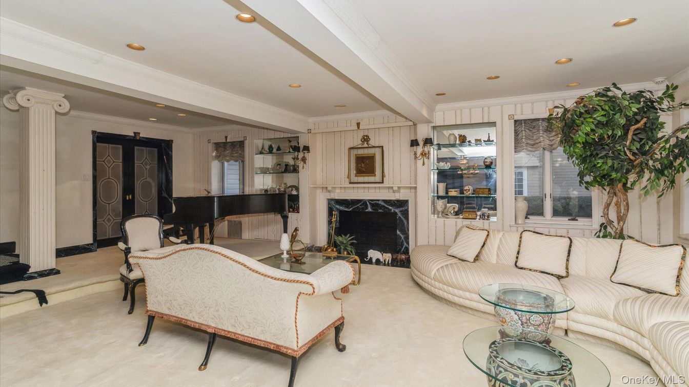 DE Listing image placeholder