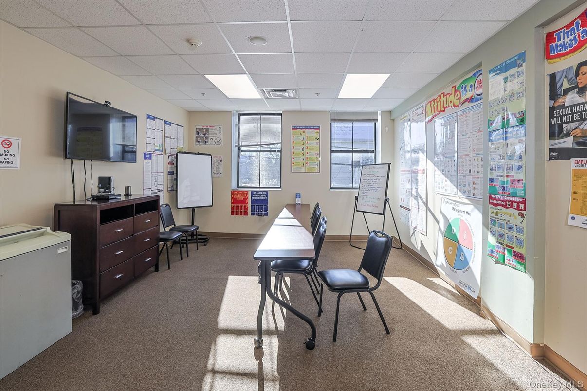 DE Listing image placeholder