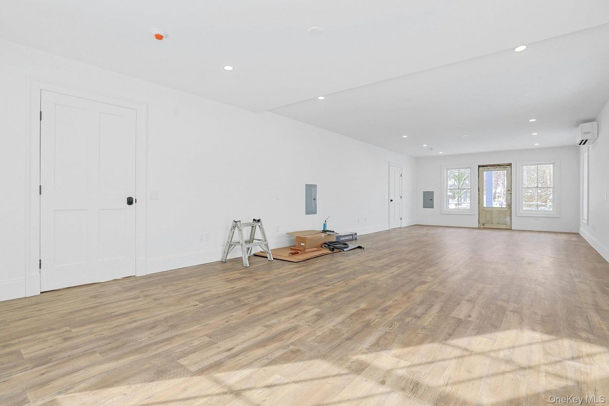 DE Listing image placeholder