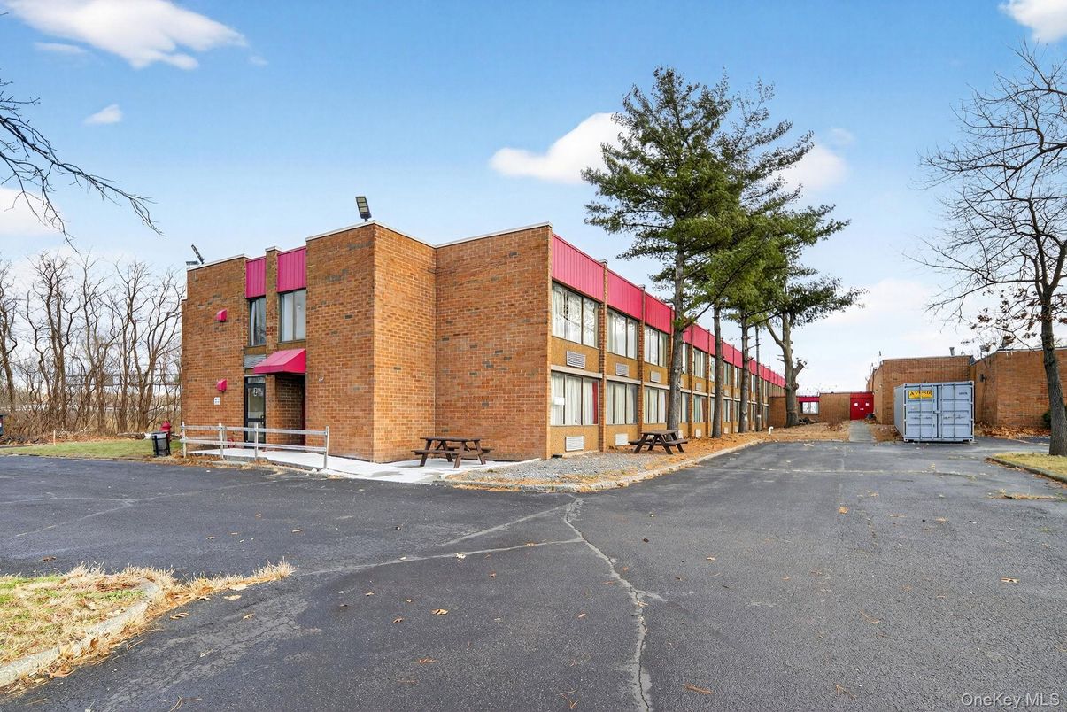 DE Listing image placeholder