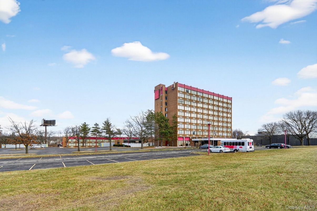 DE Listing image placeholder