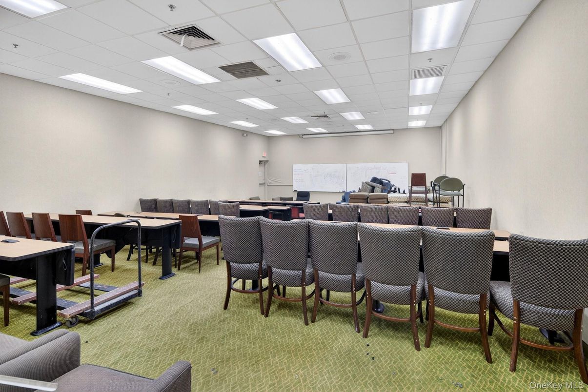 DE Listing image placeholder