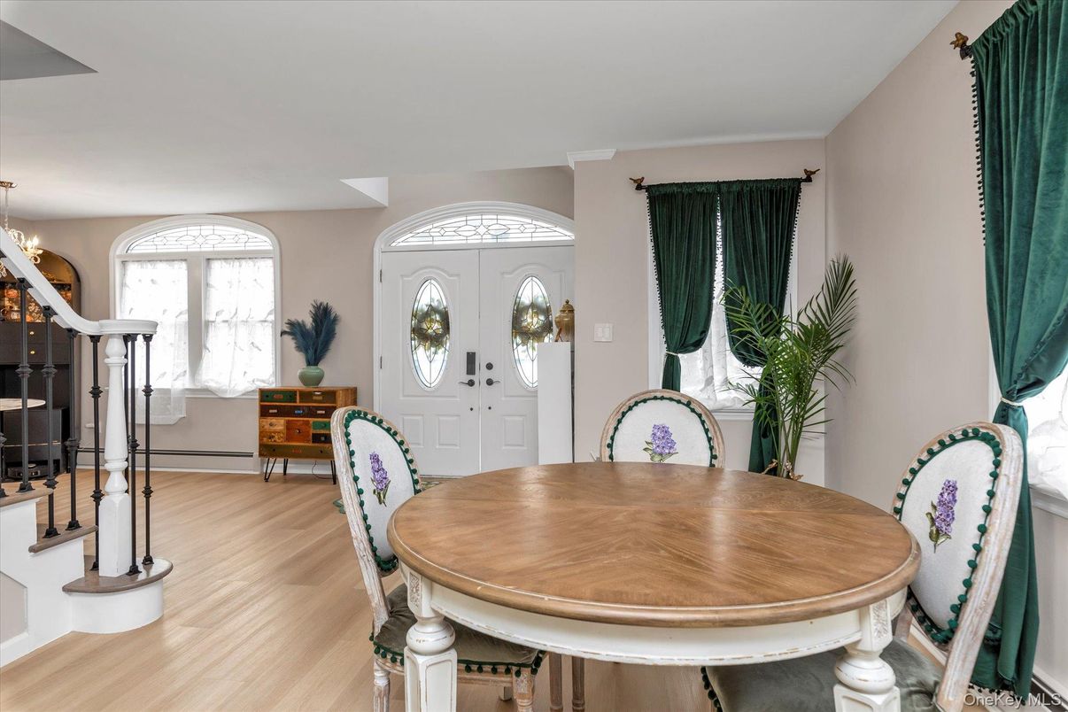 DE Listing image placeholder