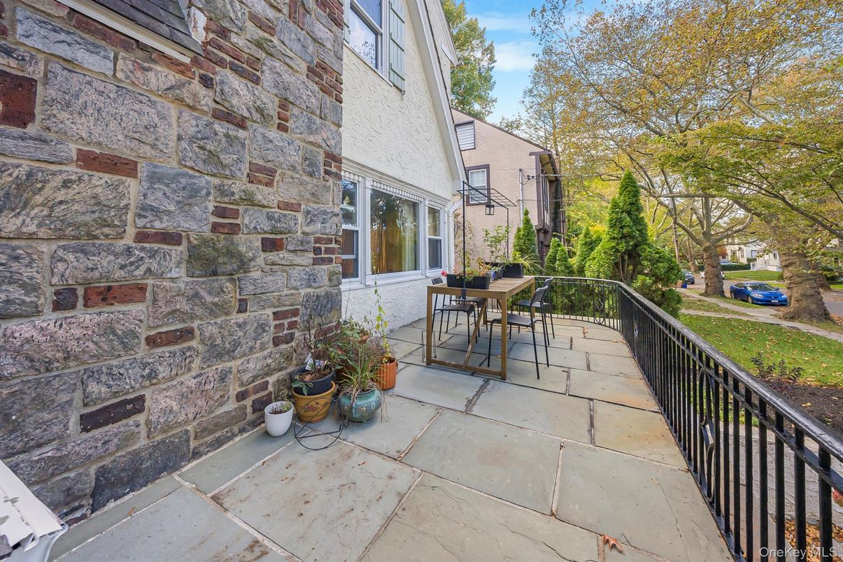 DE Listing image placeholder