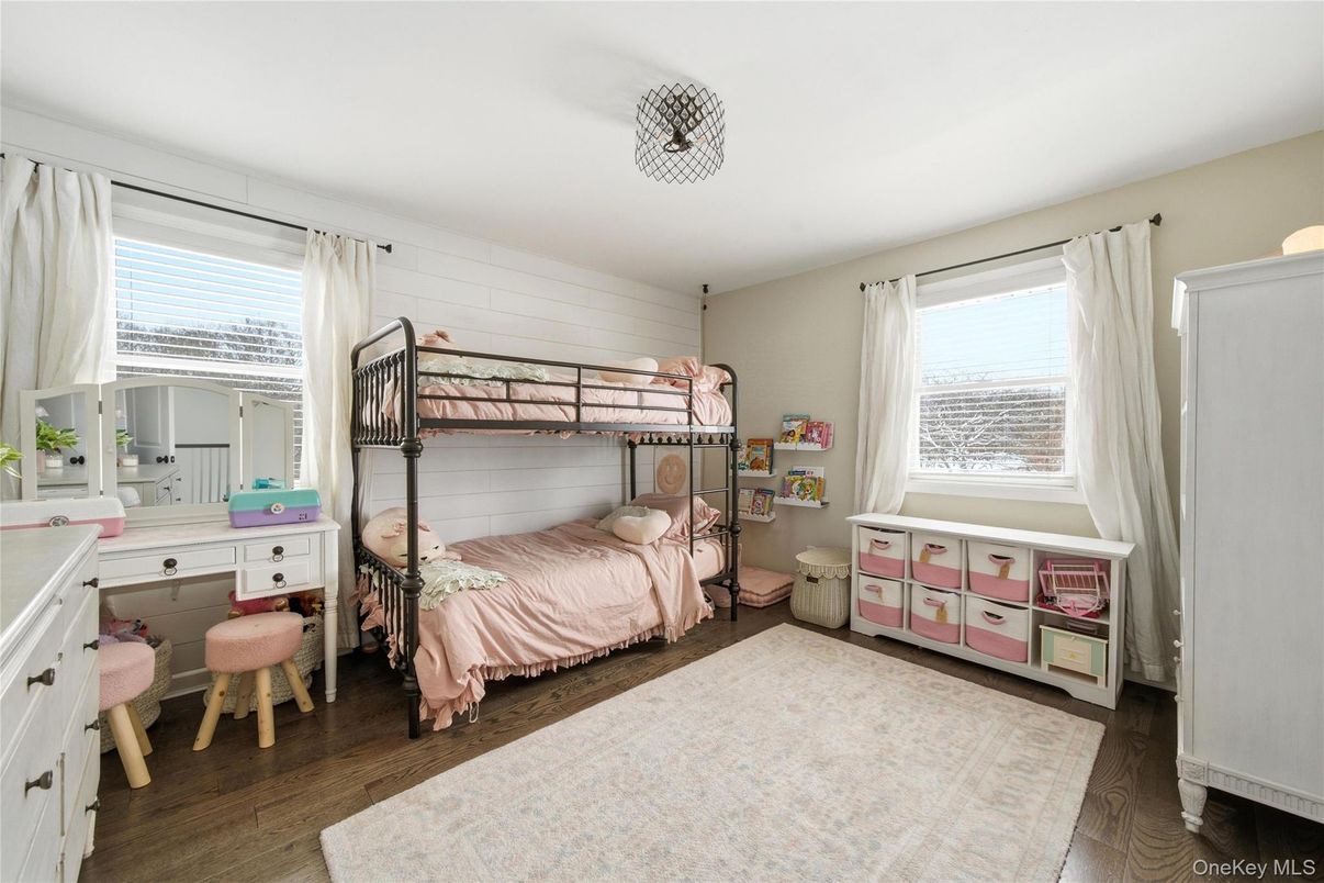 DE Listing image placeholder