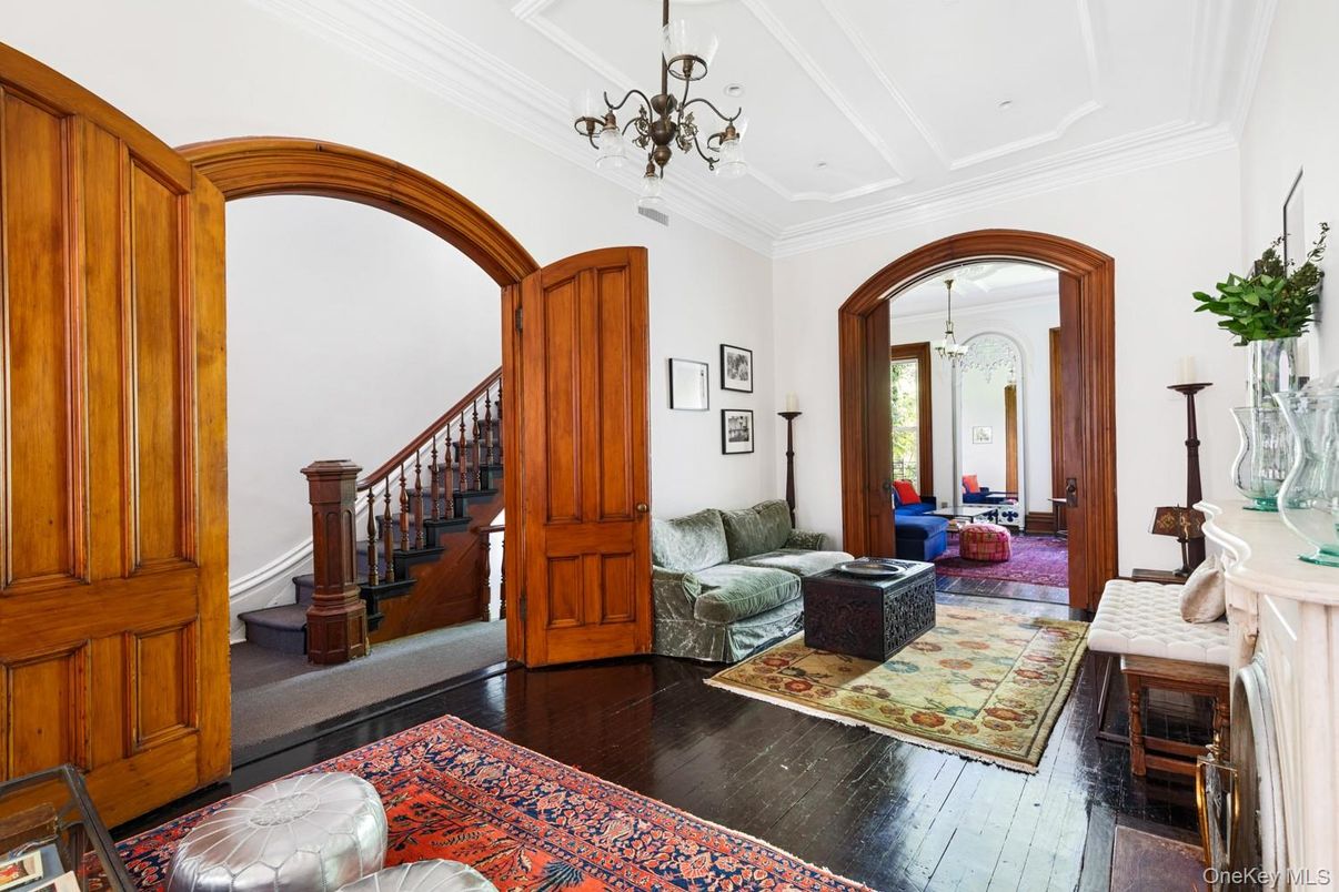 DE Listing image placeholder