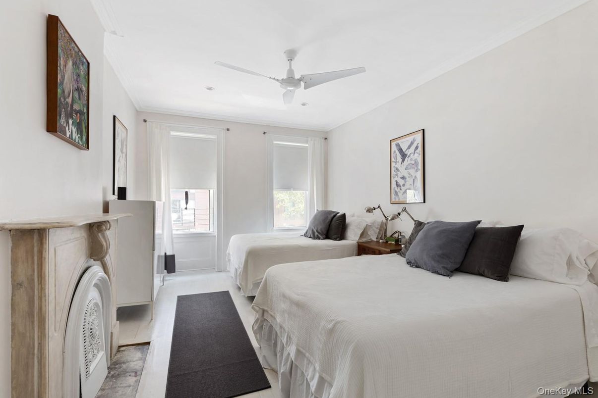 DE Listing image placeholder