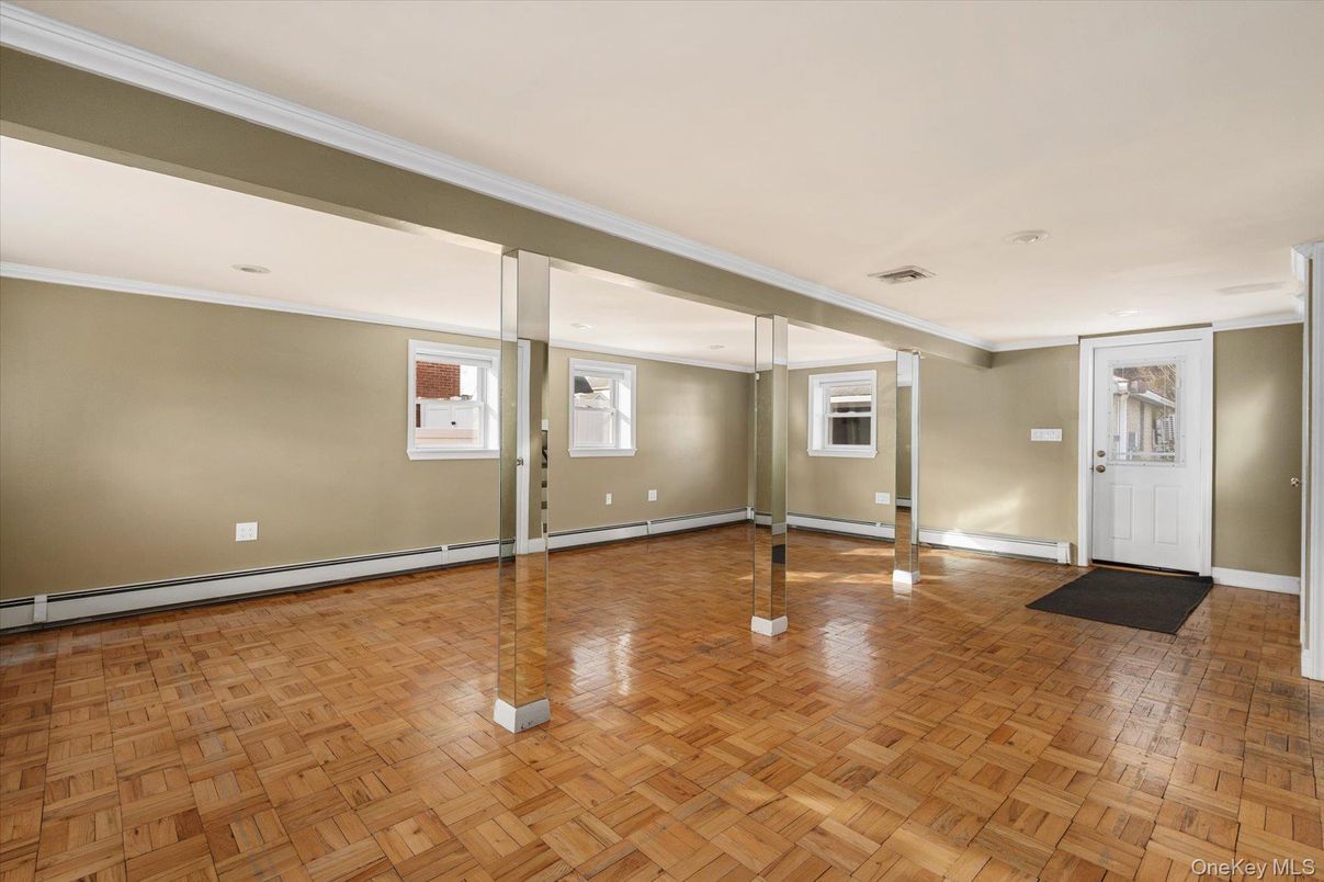 DE Listing image placeholder