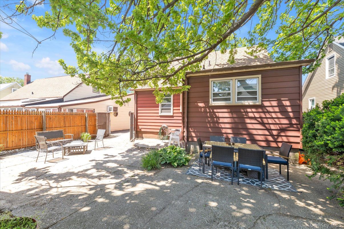 DE Listing image placeholder