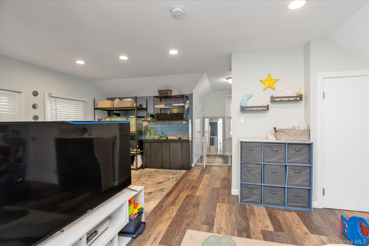 DE Listing image placeholder