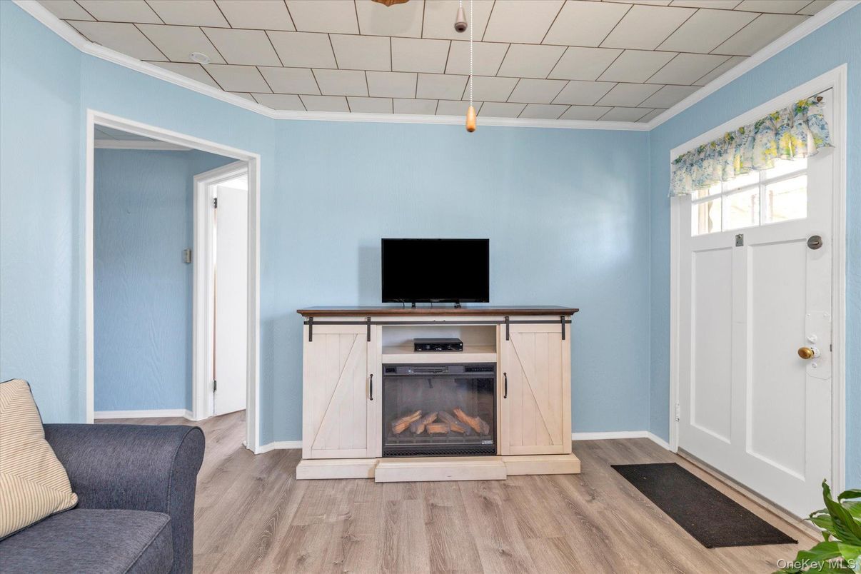 DE Listing image placeholder