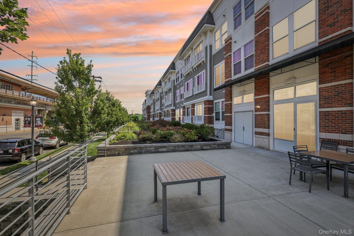 DE Listing image placeholder