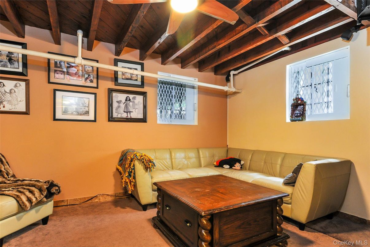 DE Listing image placeholder