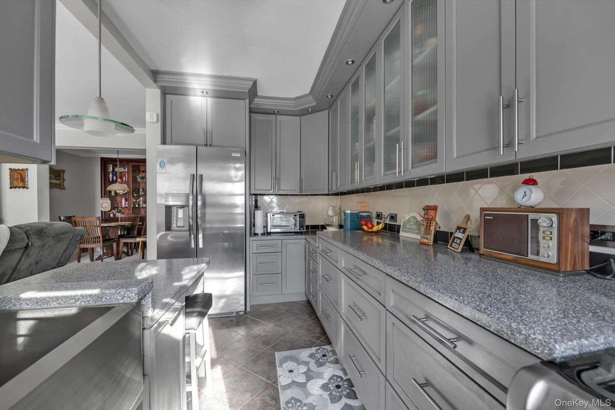 DE Listing image placeholder