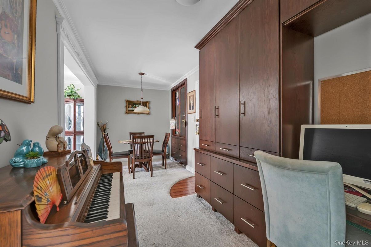 DE Listing image placeholder