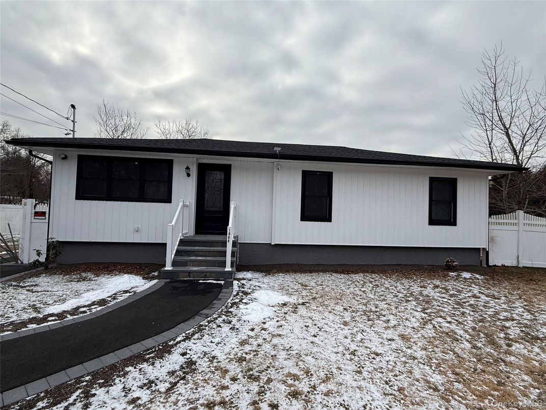 DE Listing image placeholder