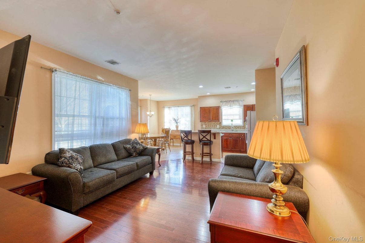 DE Listing image placeholder