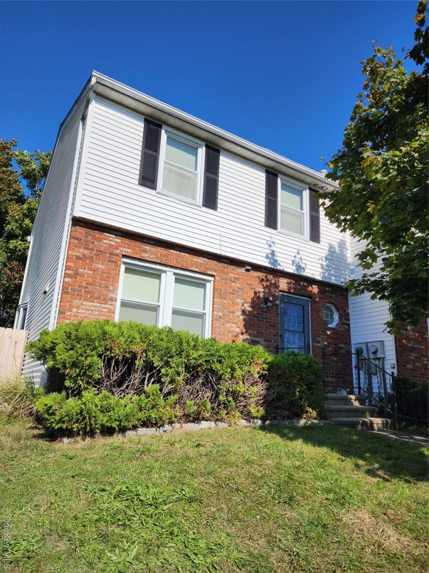 DE Listing image placeholder