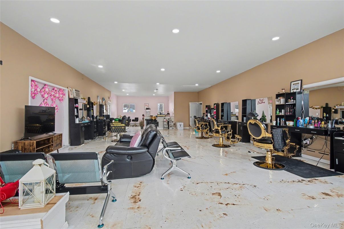 Interior, Recessed Lighting