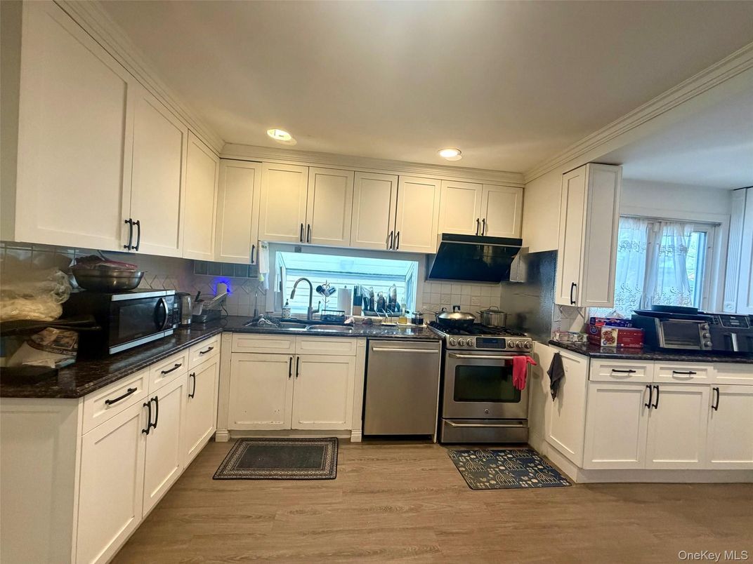 DE Listing image placeholder