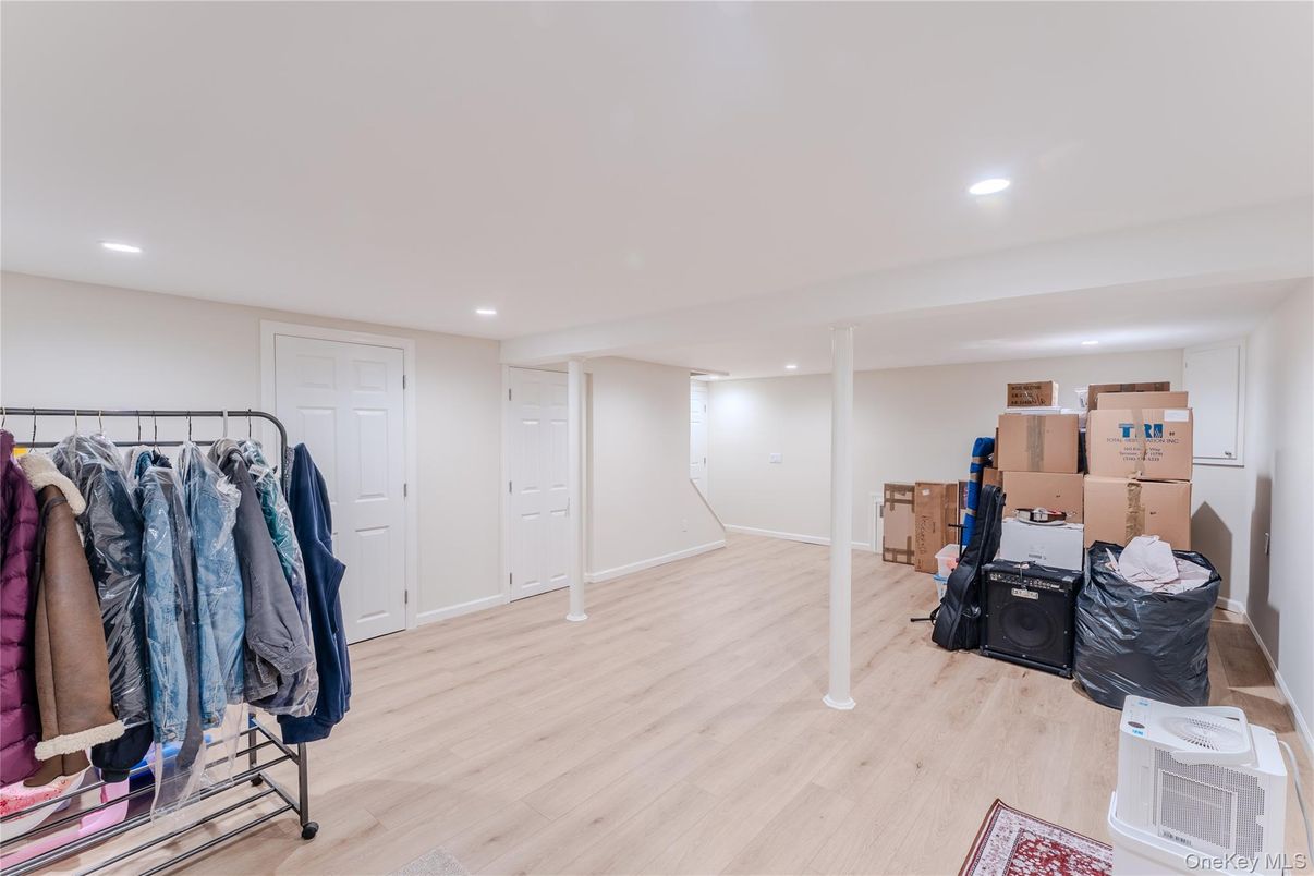 DE Listing image placeholder