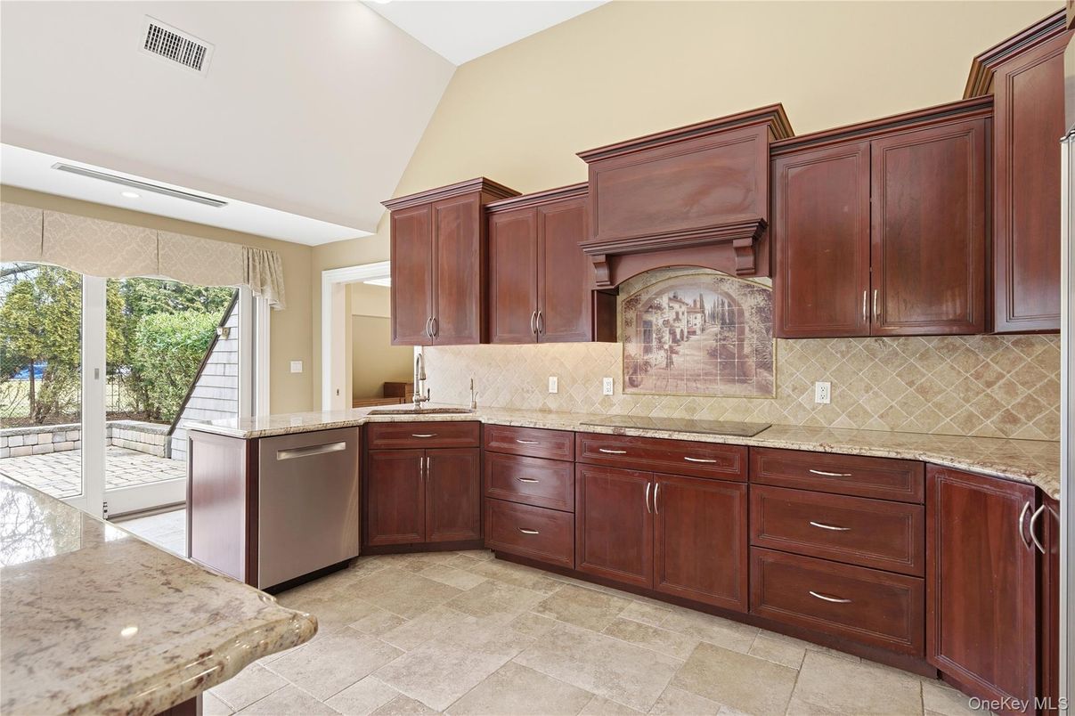 DE Listing image placeholder