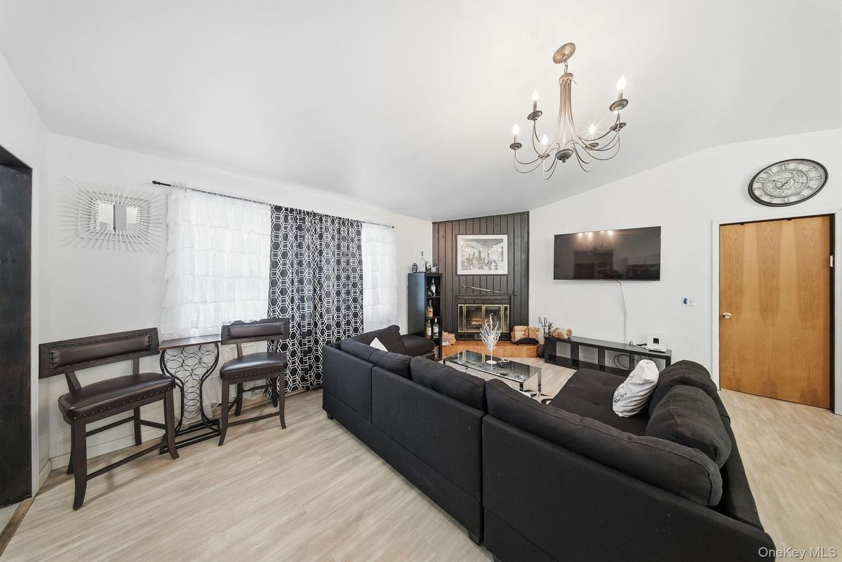 DE Listing image placeholder