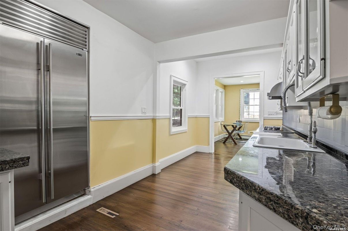 DE Listing image placeholder