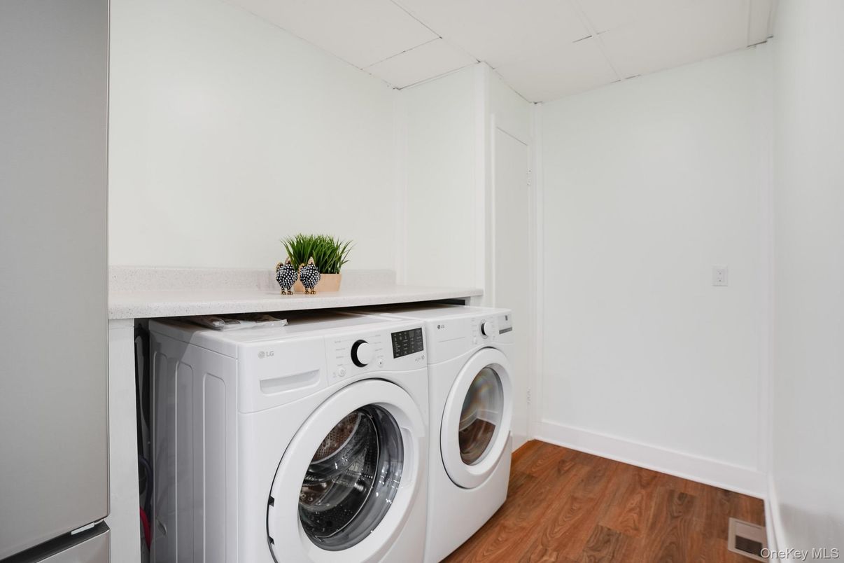 DE Listing image placeholder