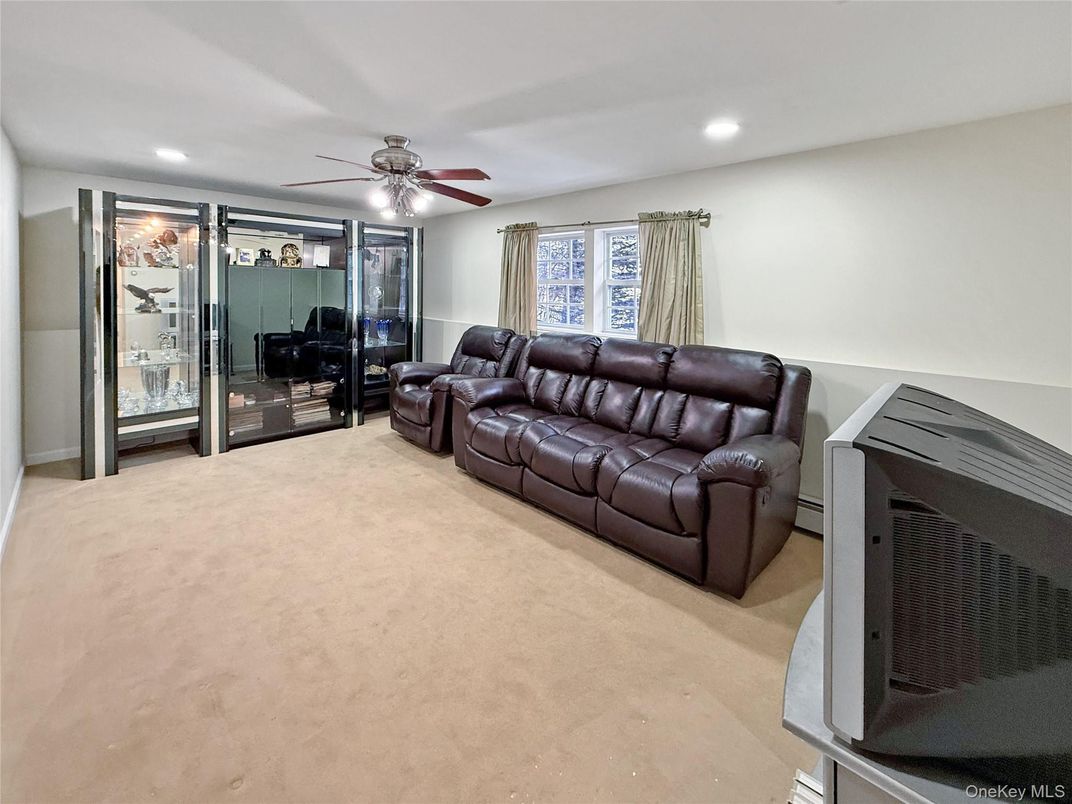 DE Listing image placeholder