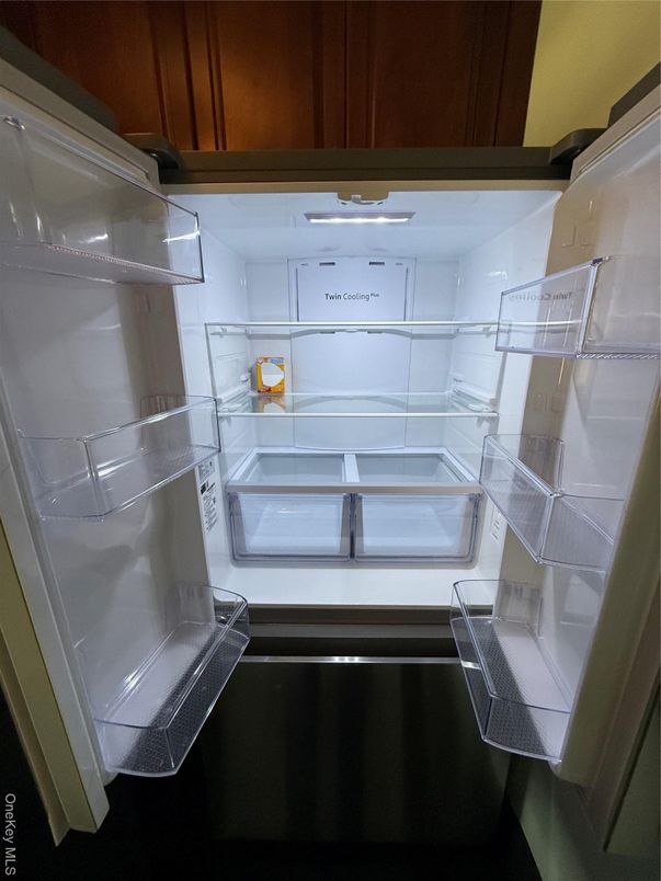 DE Listing image placeholder